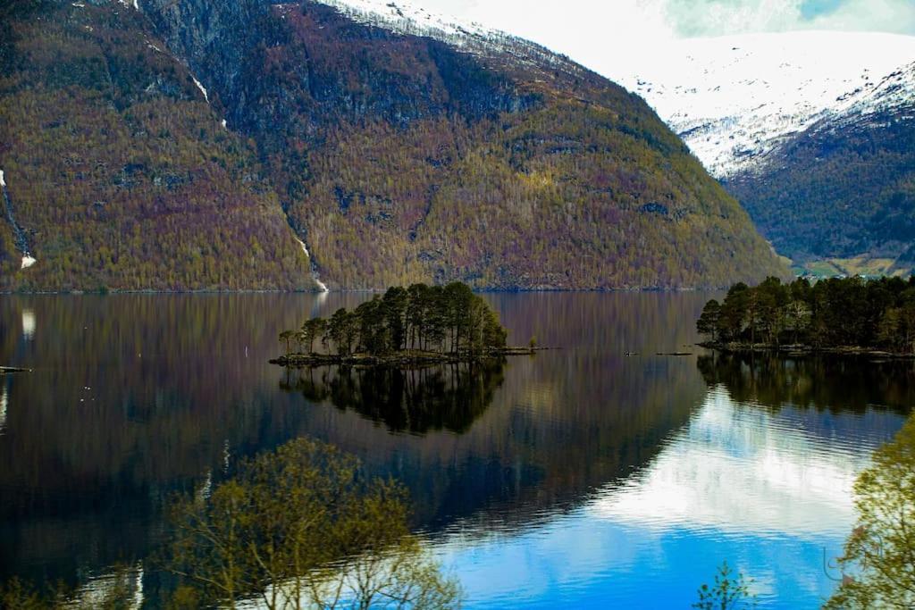 Holiday Home Among The Pearls Of Norway Stranda  Extérieur photo